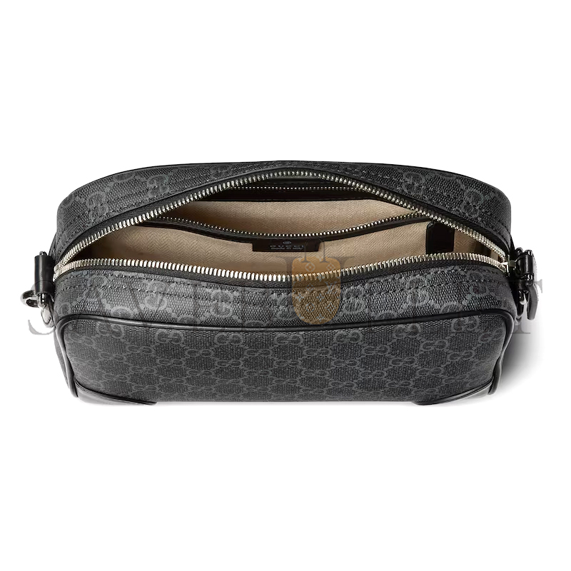 GUCCI GG EMBLEM SMALL CROSSBODY BAG 821155 (23*16.5*8cm) GUCCI GG EMBLEM SMALL CROSSBODY BAG 821155 (23*16.5*8cm)